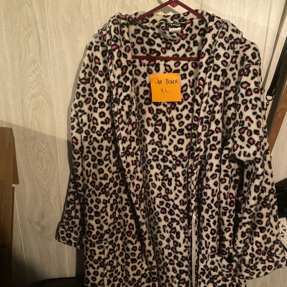 Joe boxer Bathrobe